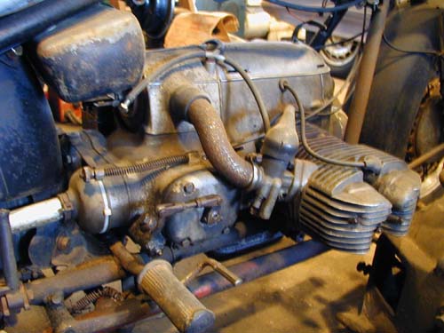 The Zundapp KS601 engine from the front right.